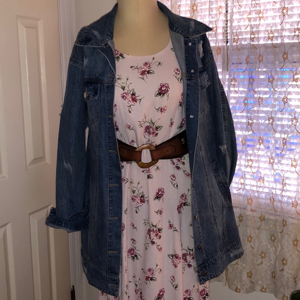 VTG 90’s Floral Midi Dress.